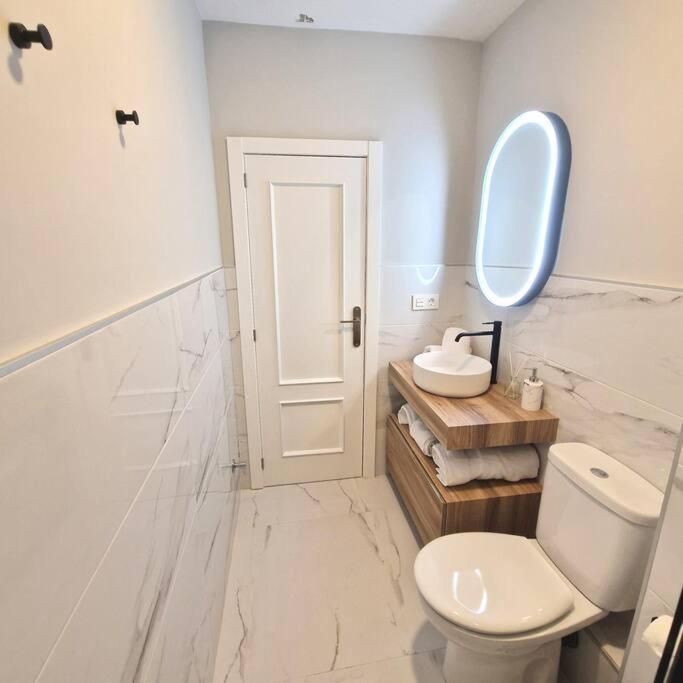 ハエンApartamento Plaza Cervantesアパートメント エクステリア 写真