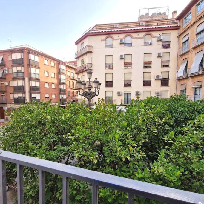 ハエンApartamento Plaza Cervantesアパートメント エクステリア 写真
